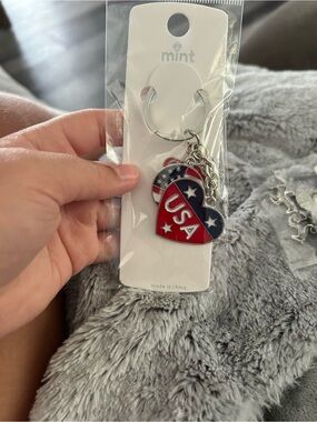 5/$25 USA Mint Heart Keychain in Red, White, Blue